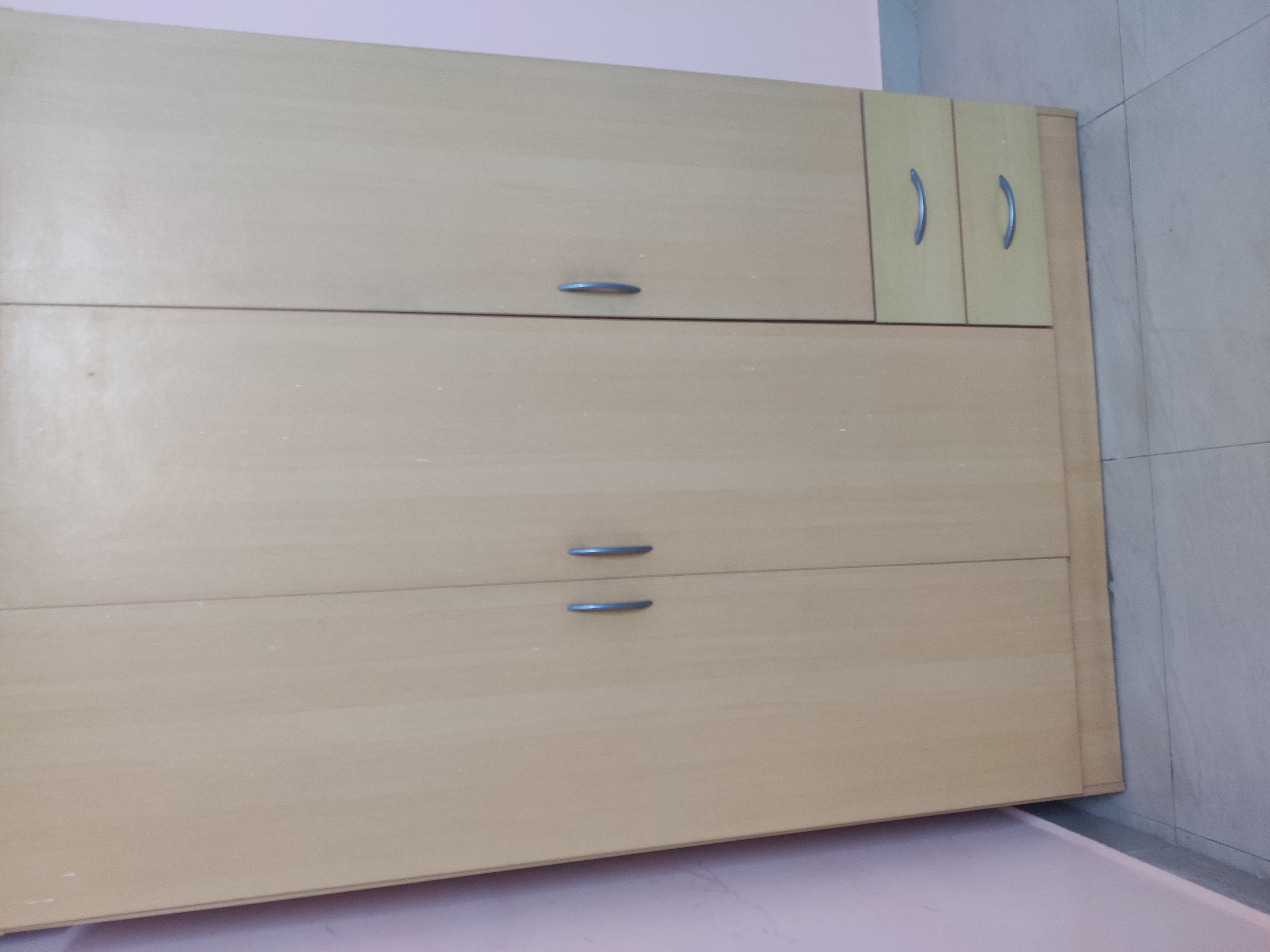 https://findmyroom-property-images-india.s3.ap-south-1.amazonaws.com/ncsse-1718774671496-27474.jpg
