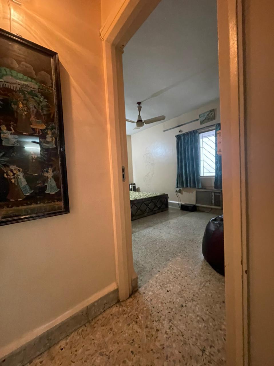 https://findmyroom-property-images-india.s3.ap-south-1.amazonaws.com/ndnpj-1743782825334-83082.jpg