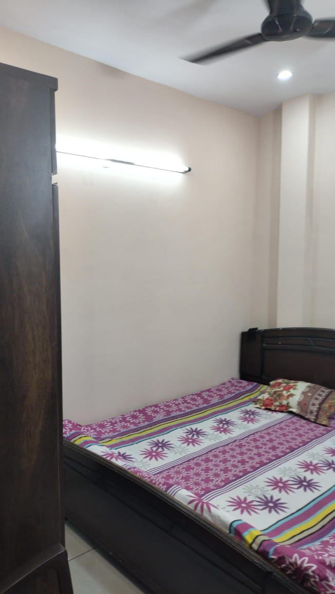 https://findmyroom-property-images-india.s3.ap-south-1.amazonaws.com/nfslo-1759834331822-22501