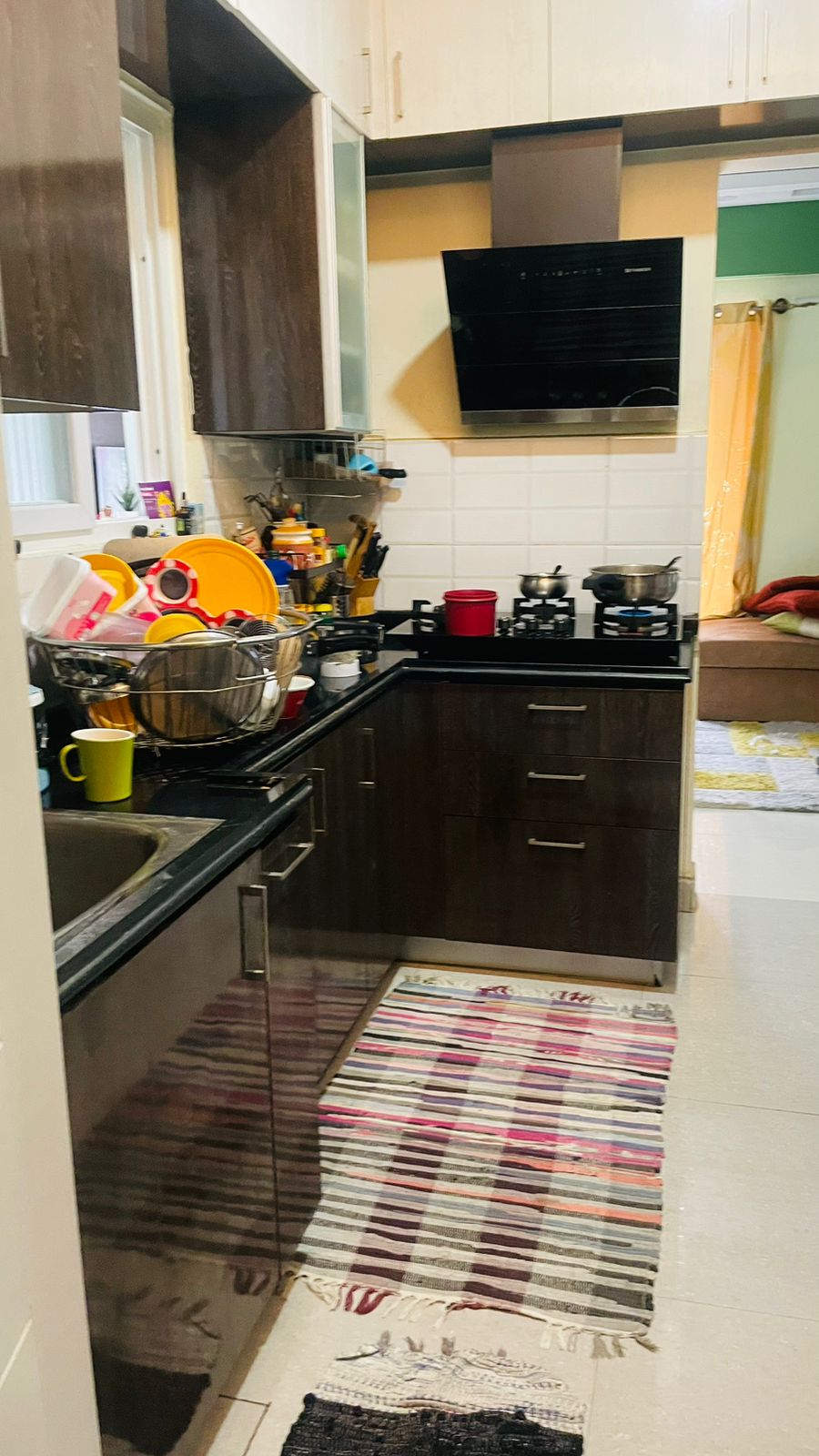 https://findmyroom-property-images-india.s3.ap-south-1.amazonaws.com/ngjgf-1734970643361-62220.jpg