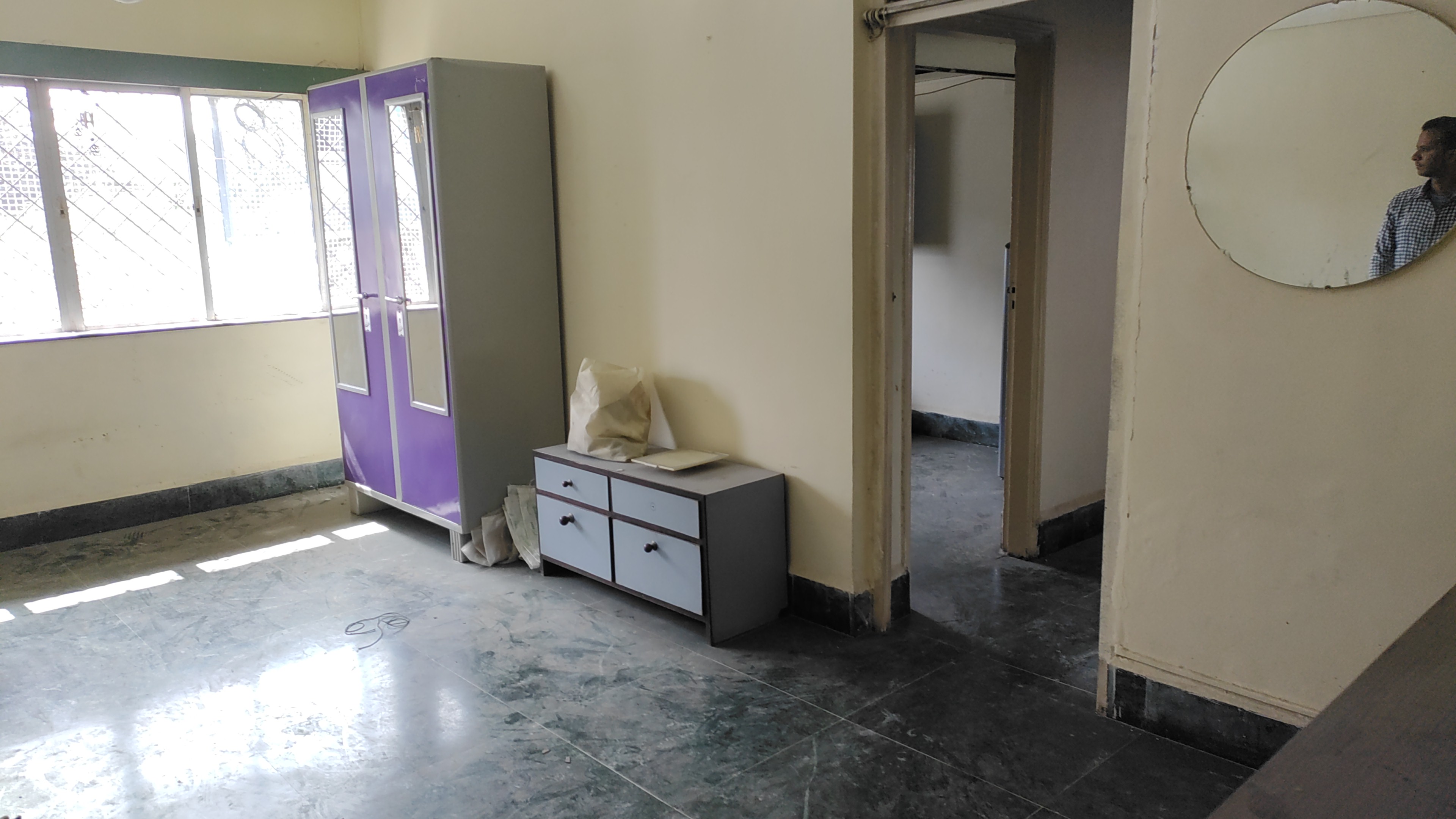 https://findmyroom-property-images-india.s3.ap-south-1.amazonaws.com/nomwl-1662026277628-53481.jpeg