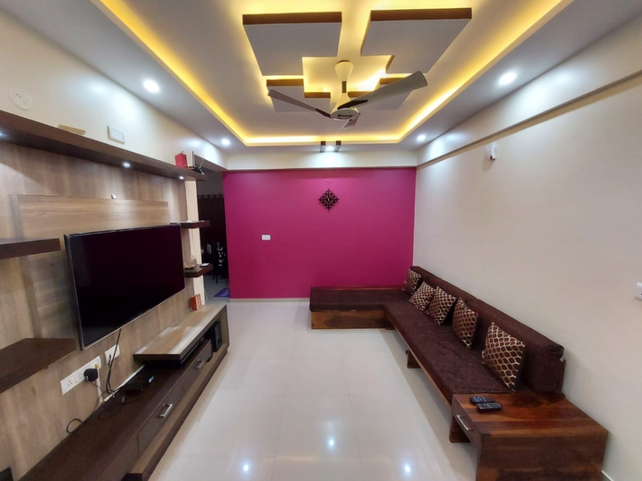 https://findmyroom-property-images-india.s3.ap-south-1.amazonaws.com/nsekq-1773125479271-18864