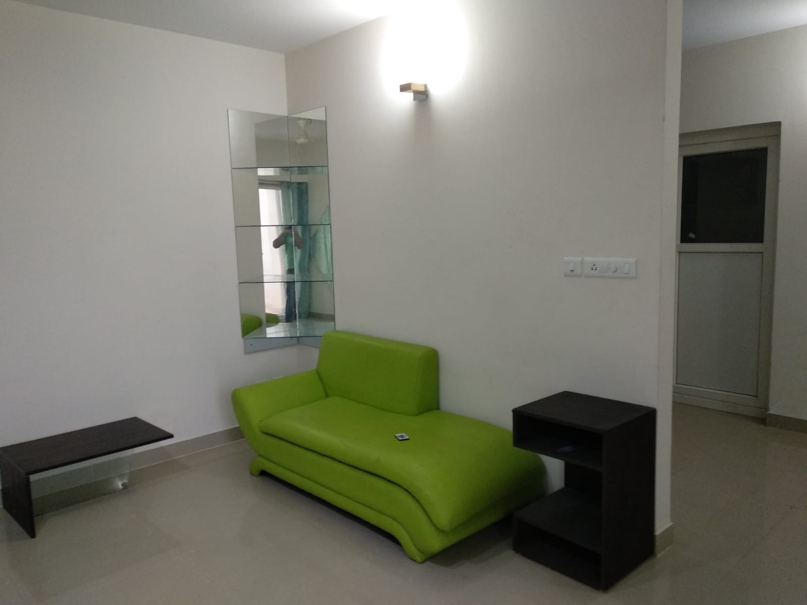 https://findmyroom-property-images-india.s3.ap-south-1.amazonaws.com/ntbfz-1759480062940-30328.jpg