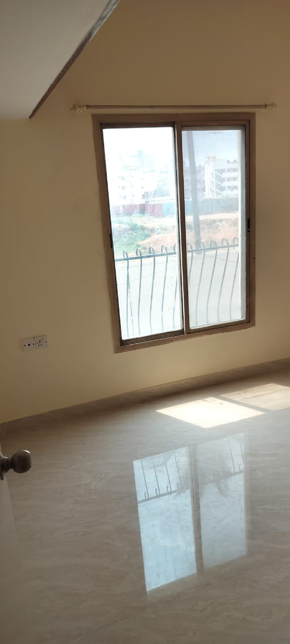 https://findmyroom-property-images-india.s3.ap-south-1.amazonaws.com/nuplh-1717336718819-48040.jpg