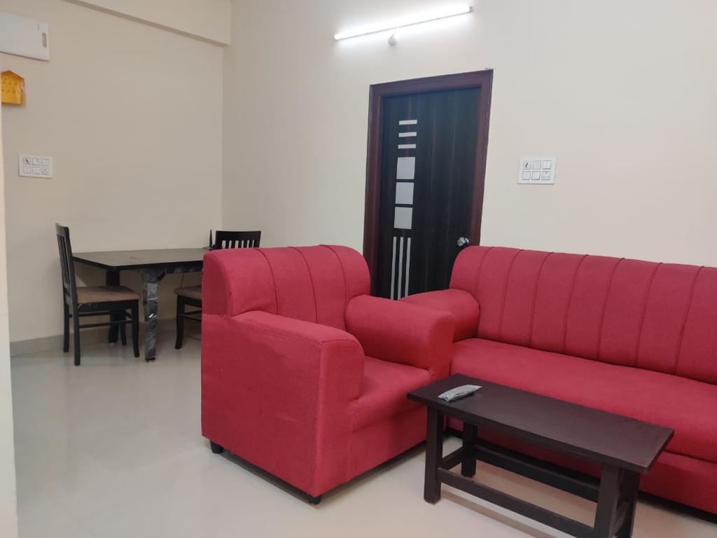 https://findmyroom-property-images-india.s3.ap-south-1.amazonaws.com/nxdpr-1669609621866-26222.jpg