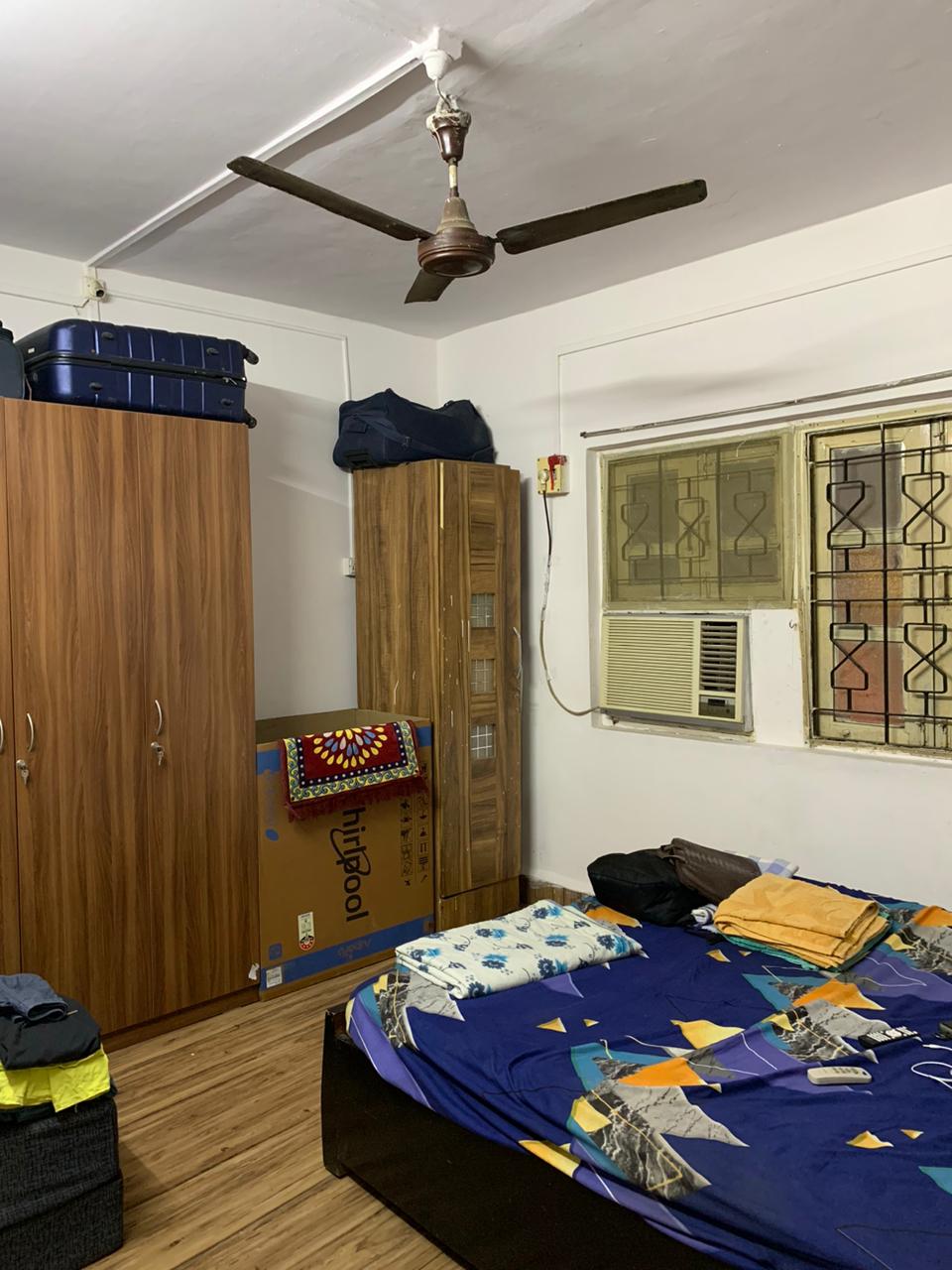 https://findmyroom-property-images-india.s3.ap-south-1.amazonaws.com/oczkj-1701197213057-41553.jpg