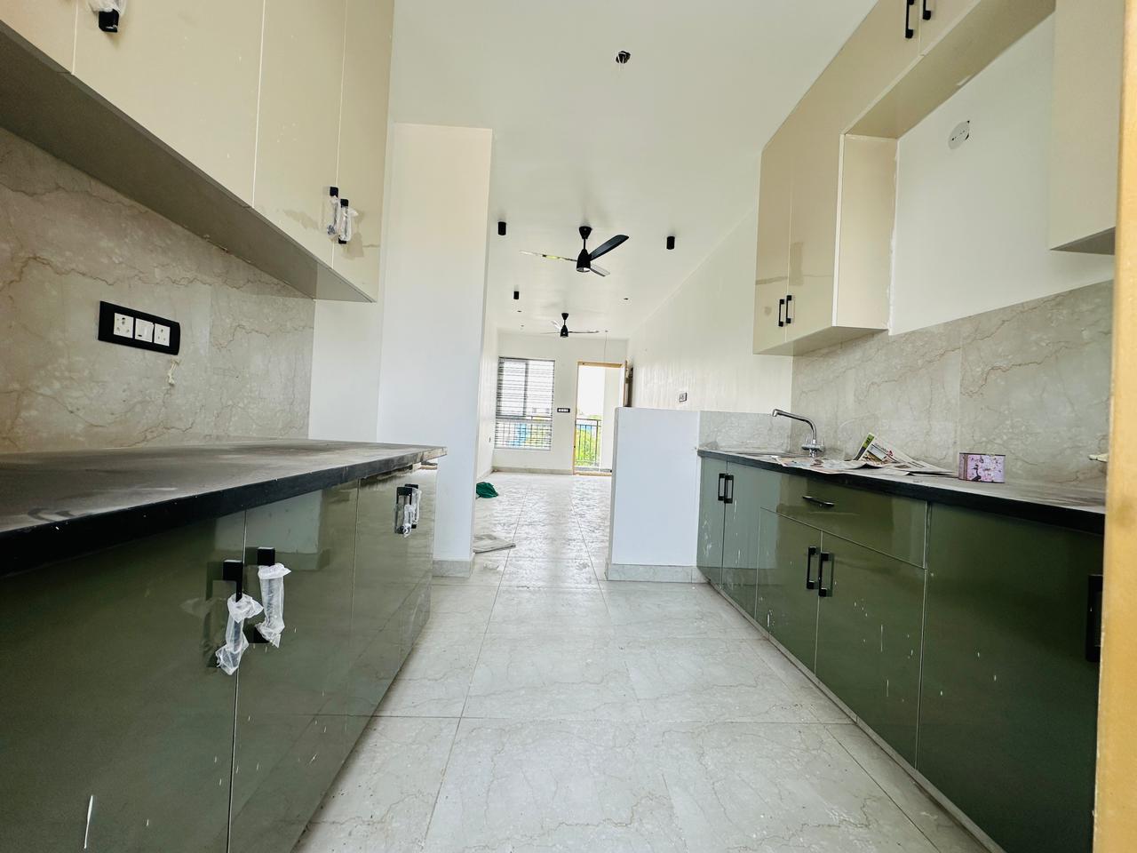 https://findmyroom-property-images-india.s3.ap-south-1.amazonaws.com/oehxn-1719577010298-07441.jpg