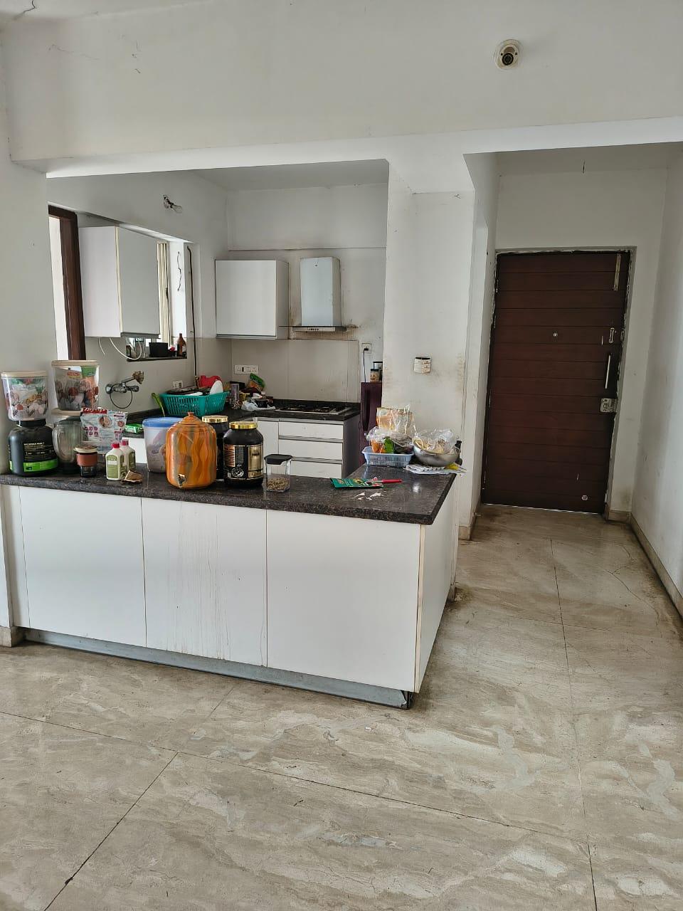 https://findmyroom-property-images-india.s3.ap-south-1.amazonaws.com/ohifh-1760904298162-07054