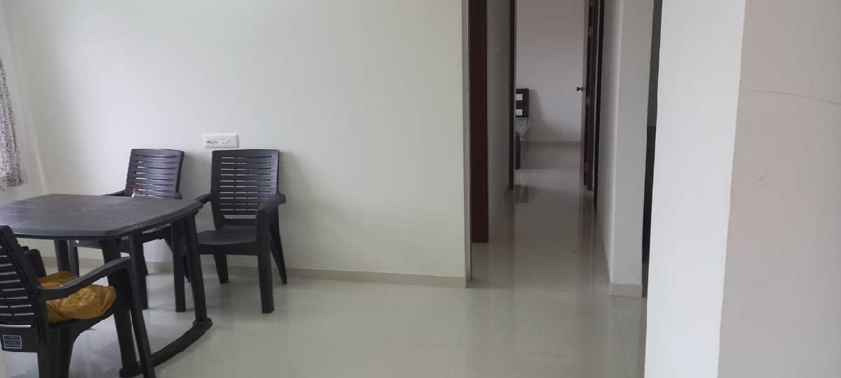 https://findmyroom-property-images-india.s3.ap-south-1.amazonaws.com/olvuh-1745489495586-88171.jpg