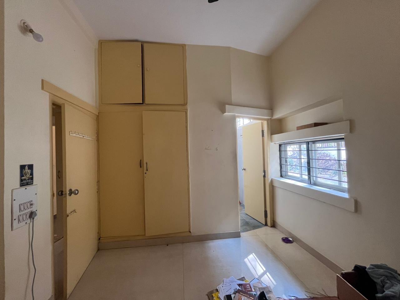 https://findmyroom-property-images-india.s3.ap-south-1.amazonaws.com/orsuf-1759771976545-77345