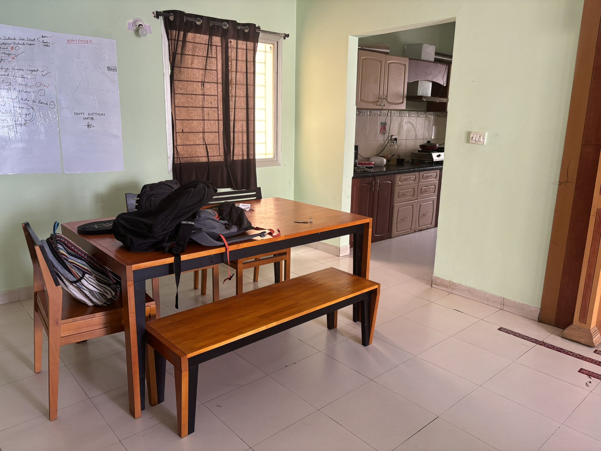 https://findmyroom-property-images-india.s3.ap-south-1.amazonaws.com/pgzfx-1737649133425-27820.jpg