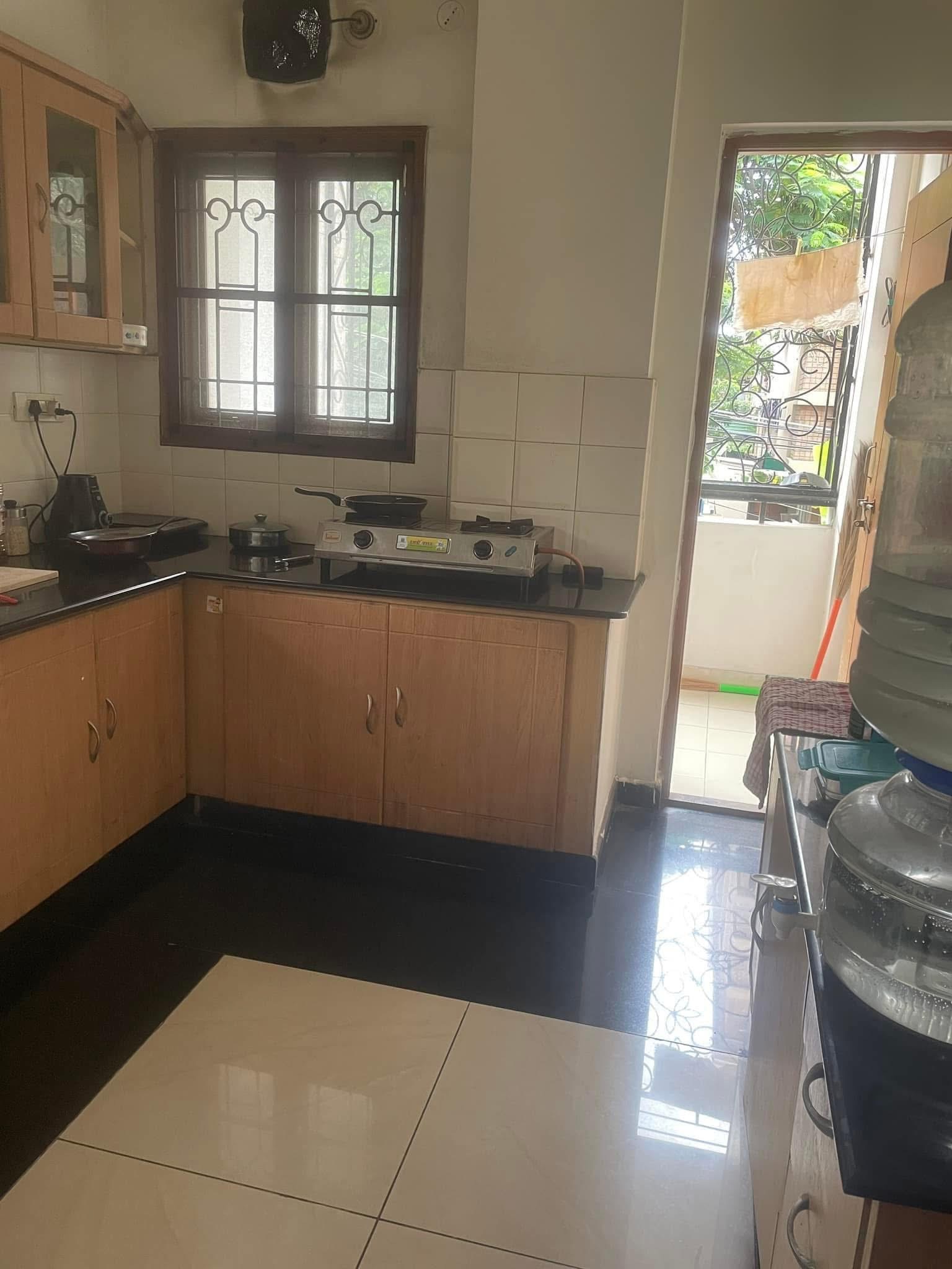 https://findmyroom-property-images-india.s3.ap-south-1.amazonaws.com/pgzil-1742017436621-17433.JPG