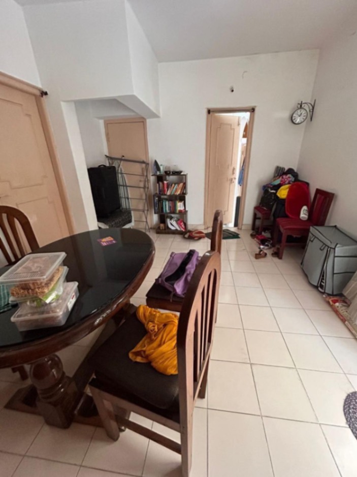 https://findmyroom-property-images-india.s3.ap-south-1.amazonaws.com/pkjzs-1760892109373-11555