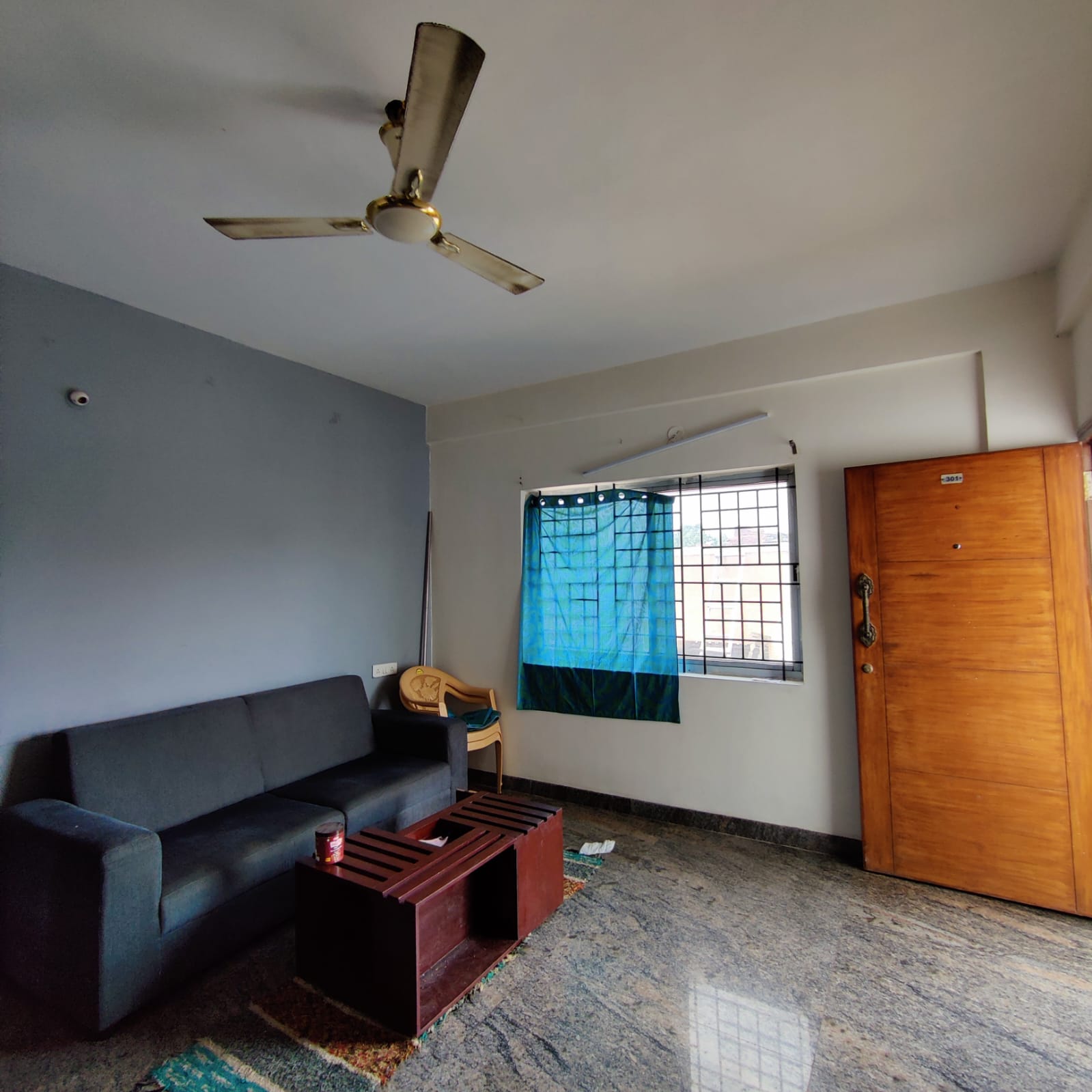 https://findmyroom-property-images-india.s3.ap-south-1.amazonaws.com/pmarg-1674055871858-60227.jpeg