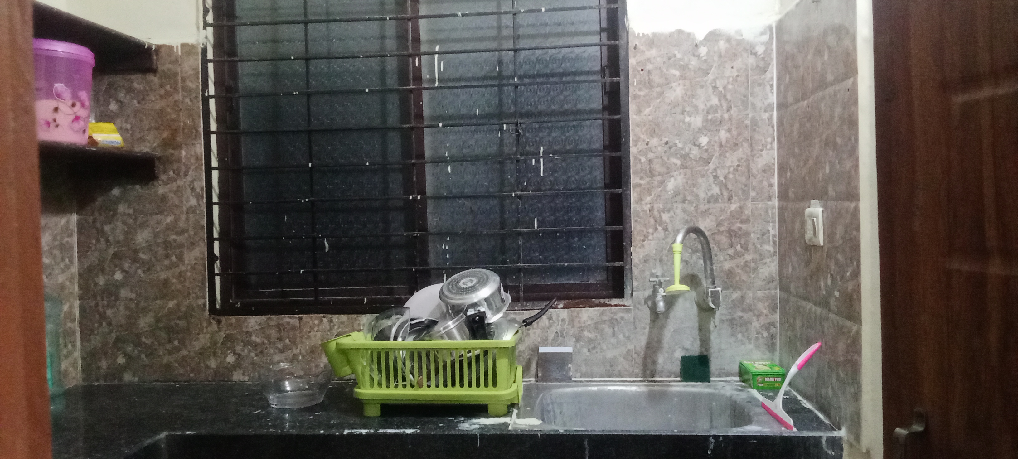 https://findmyroom-property-images-india.s3.ap-south-1.amazonaws.com/pnqxo-1736094313890-88822.jpg