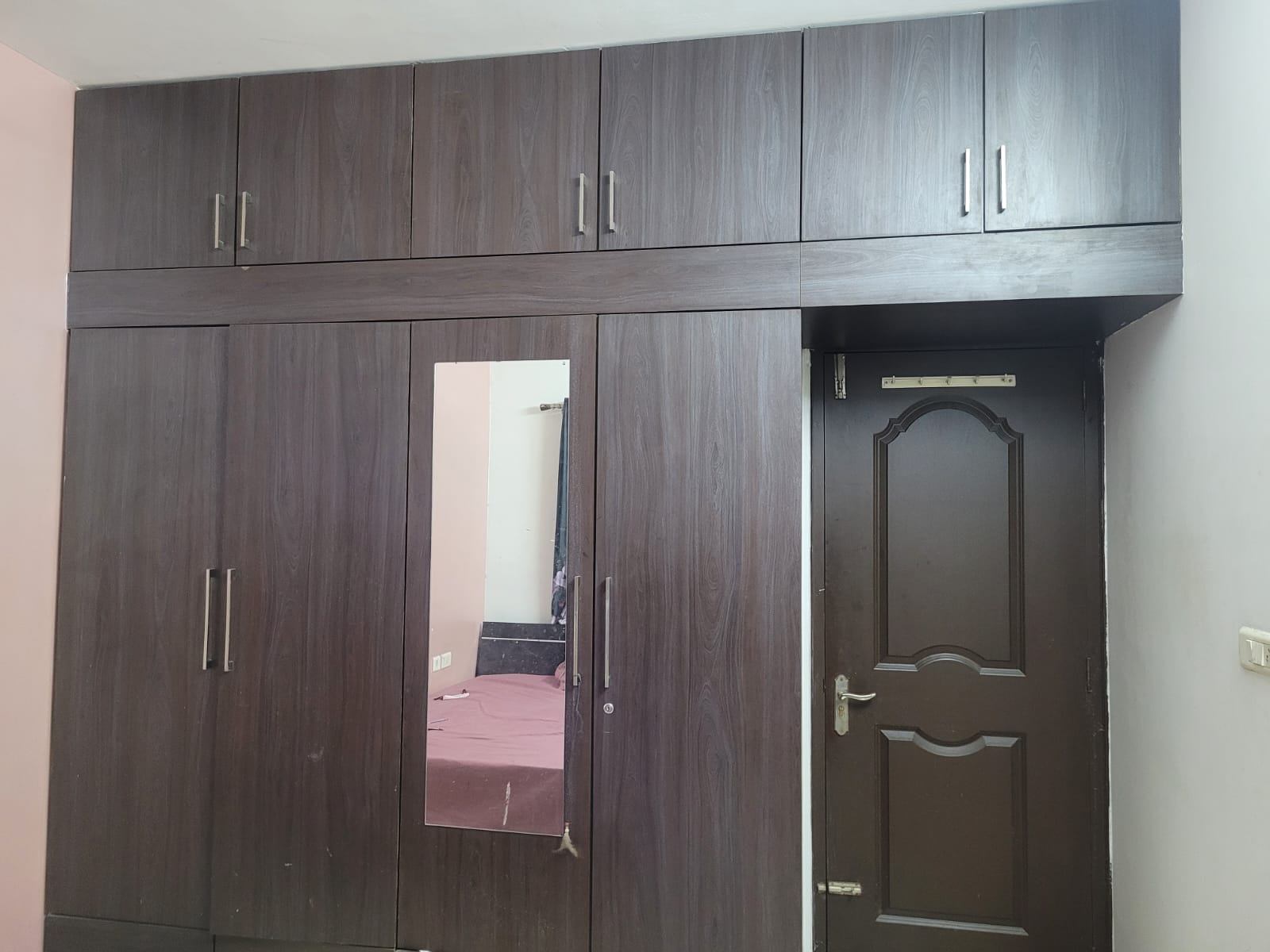 https://findmyroom-property-images-india.s3.ap-south-1.amazonaws.com/porvg-1762868283199-52430