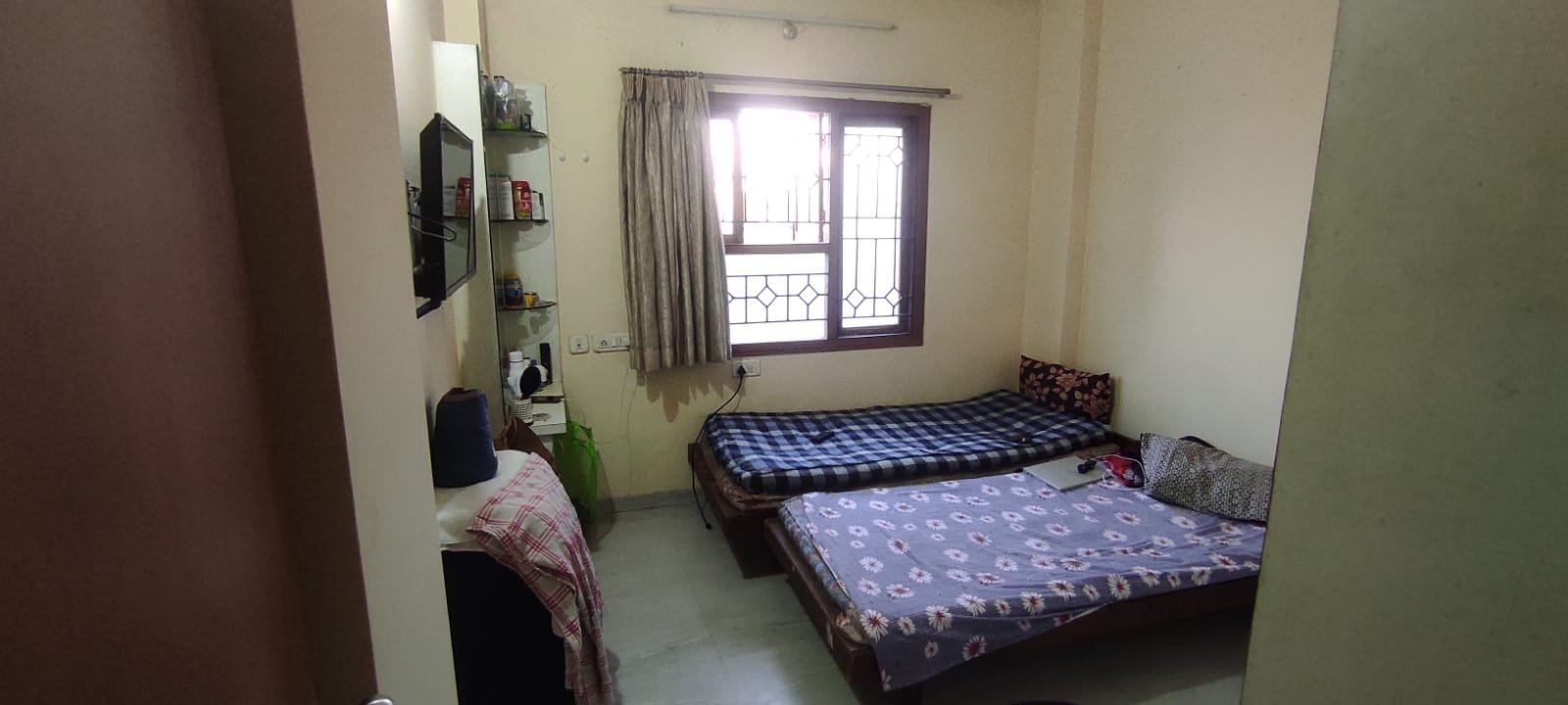 https://findmyroom-property-images-india.s3.ap-south-1.amazonaws.com/prqjy-1769668506448-03177