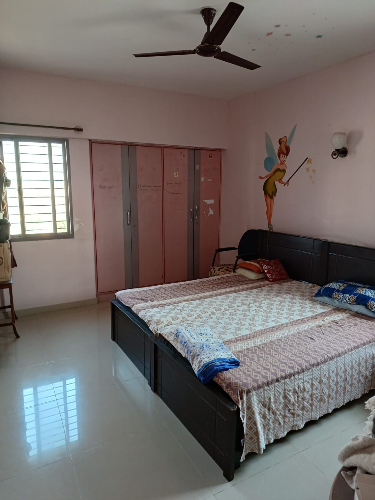 https://findmyroom-property-images-india.s3.ap-south-1.amazonaws.com/ptgfn-1691132303521-54307.jpg