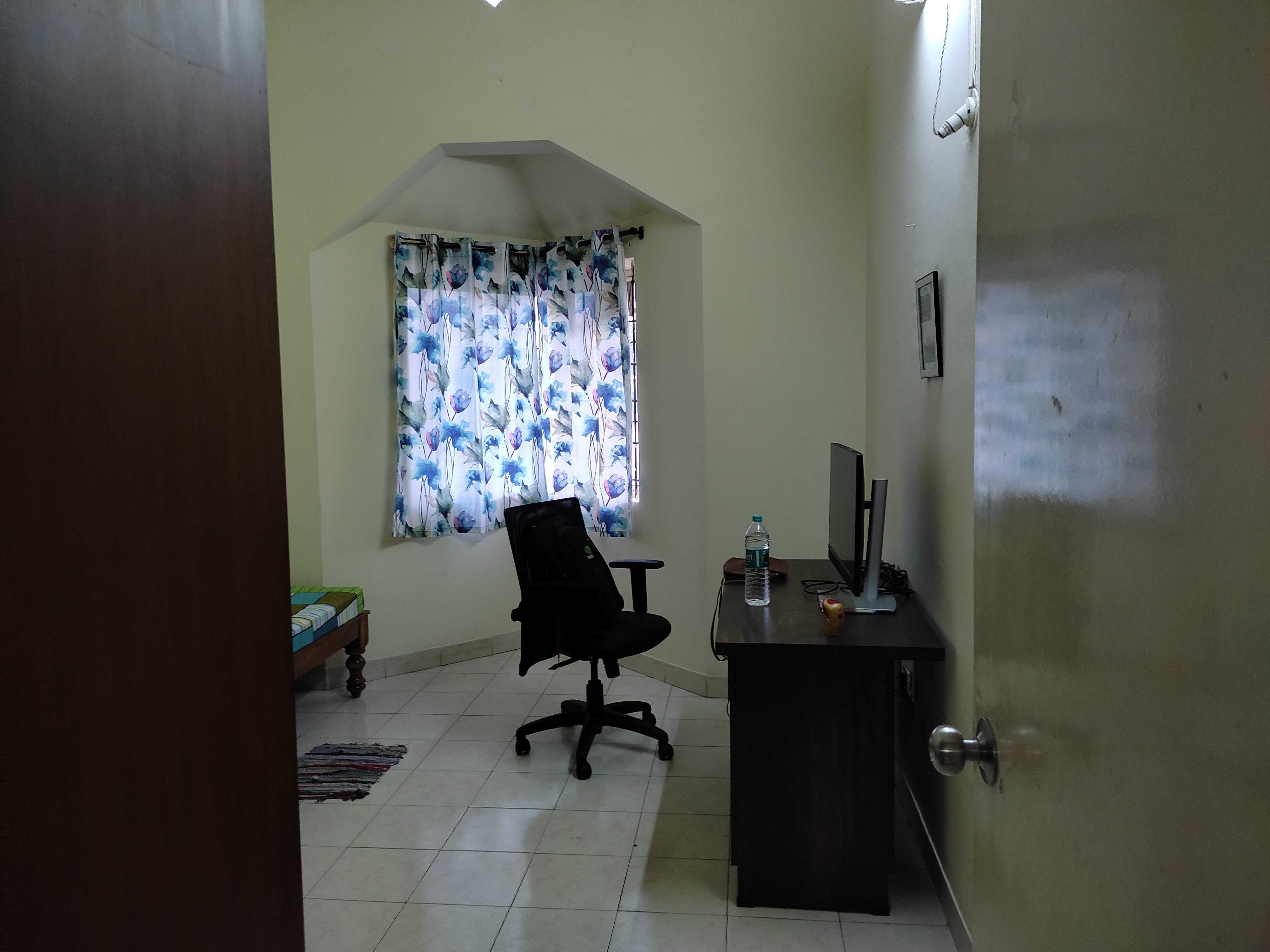 https://findmyroom-property-images-india.s3.ap-south-1.amazonaws.com/ptxeu-1712757342059-21087.jpg