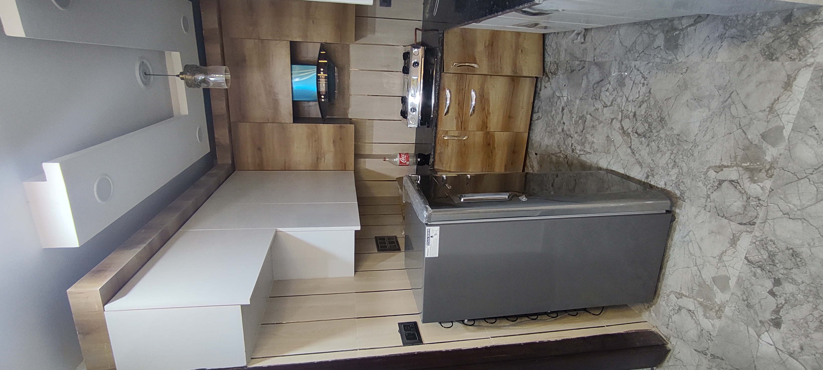https://findmyroom-property-images-india.s3.ap-south-1.amazonaws.com/puqop-1674813014835-63707.jpg