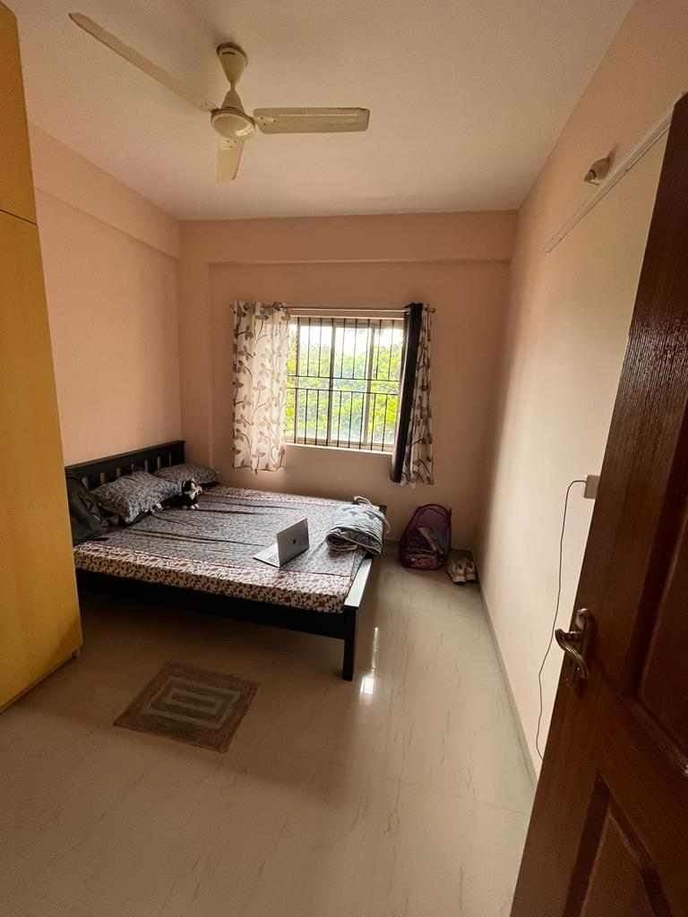 https://findmyroom-property-images-india.s3.ap-south-1.amazonaws.com/qbjmd-1718298543960-86172.jpeg