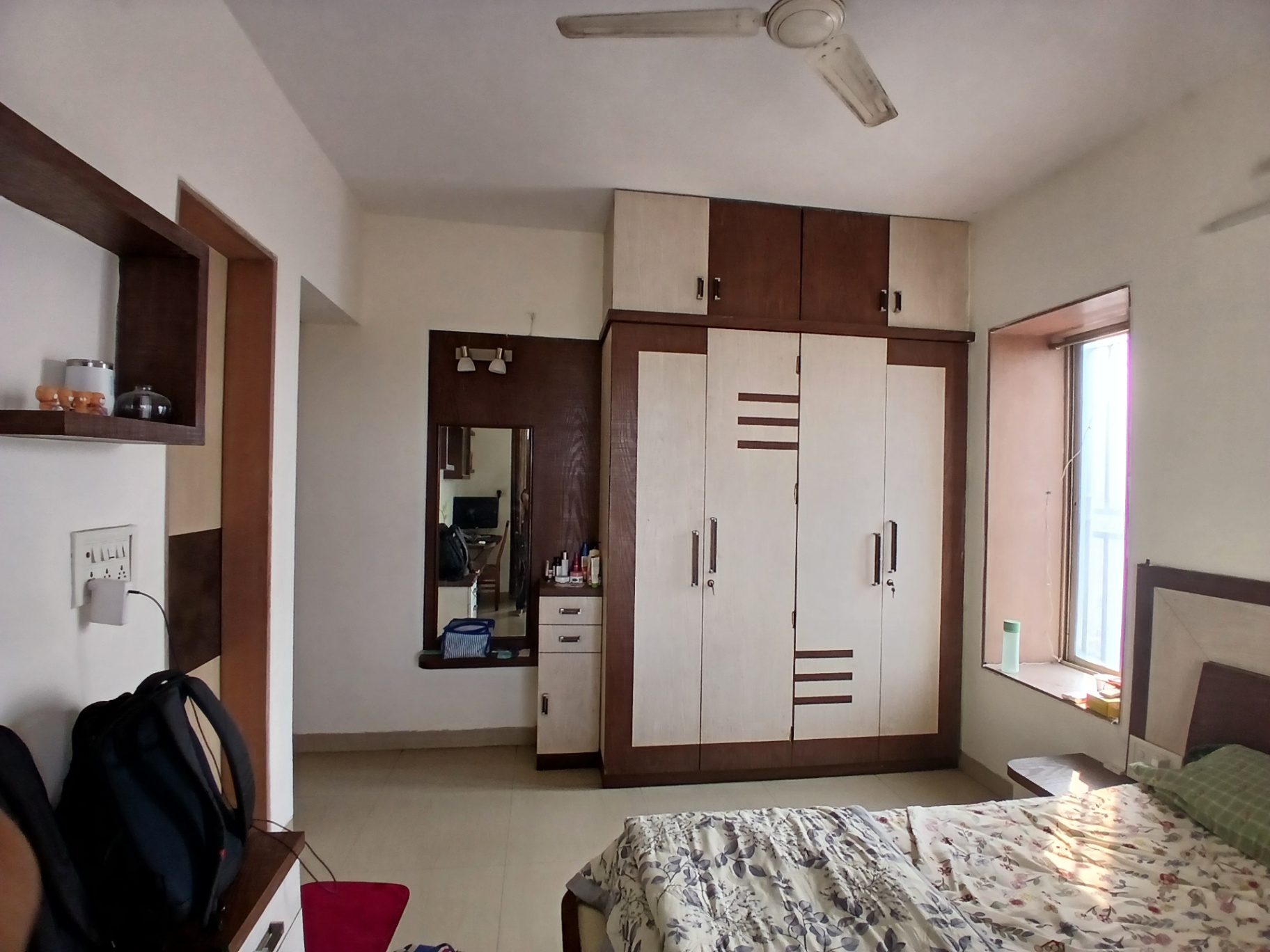https://findmyroom-property-images-india.s3.ap-south-1.amazonaws.com/qdvap-1769165034273-78015