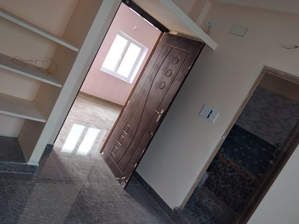 https://findmyroom-property-images-india.s3.ap-south-1.amazonaws.com/qebna-1672722692102-33040.jpeg