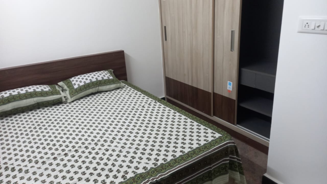 https://findmyroom-property-images-india.s3.ap-south-1.amazonaws.com/qiptg-1730649656264-24872.jpg