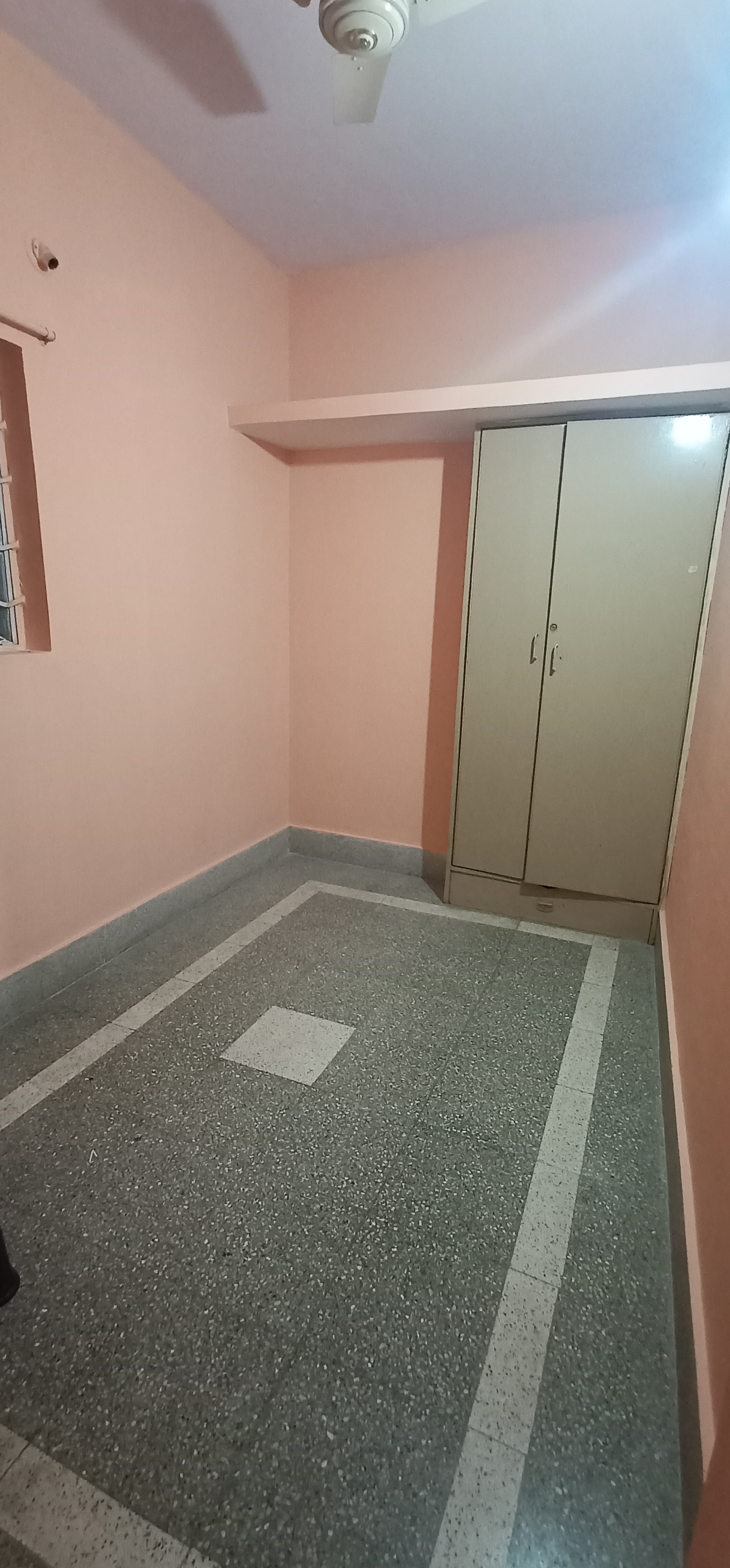 https://findmyroom-property-images-india.s3.ap-south-1.amazonaws.com/qjpzo-1689605637550-05170.jpg