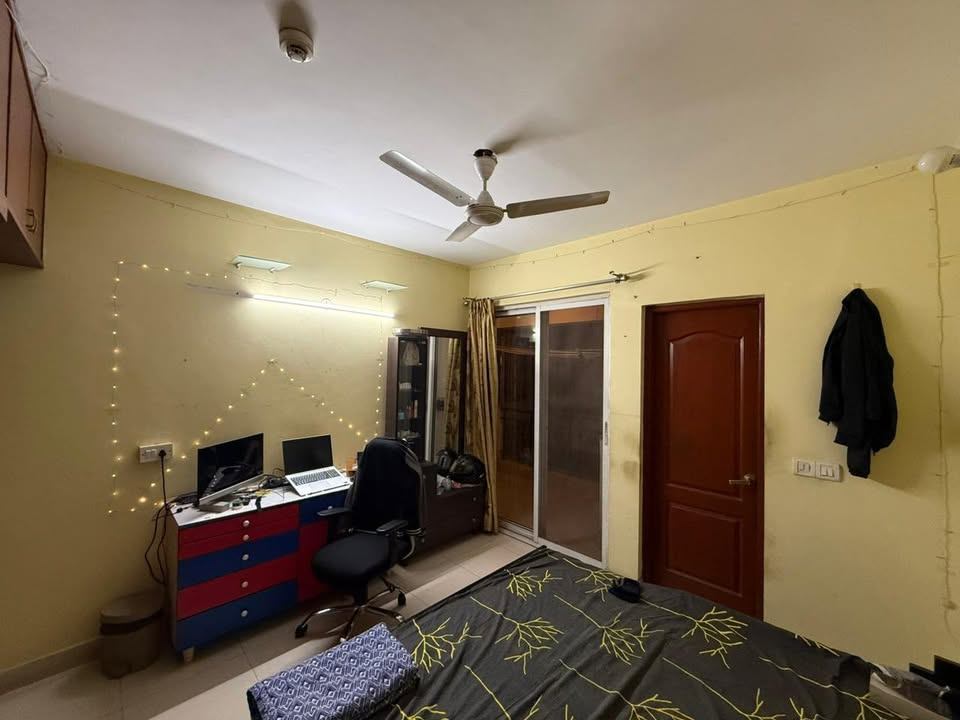 https://findmyroom-property-images-india.s3.ap-south-1.amazonaws.com/qkaes-1767723193317-46101