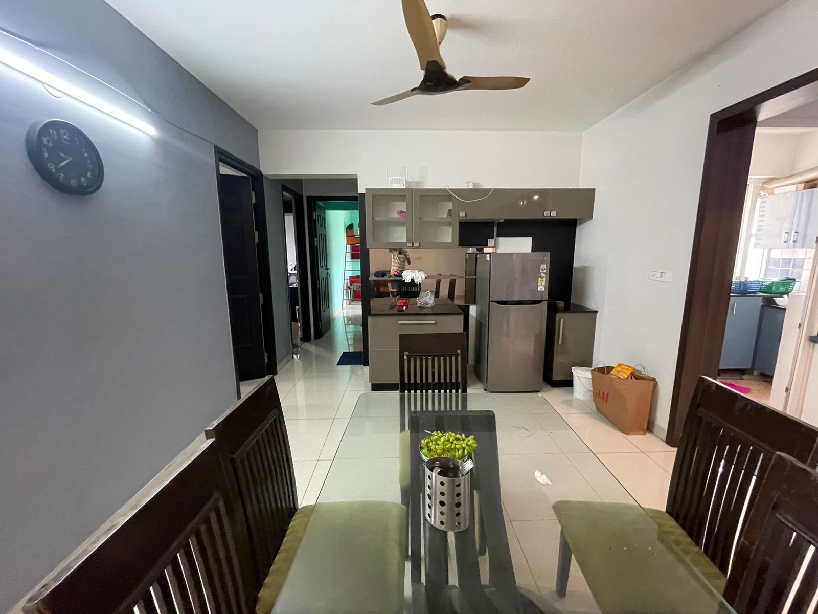https://findmyroom-property-images-india.s3.ap-south-1.amazonaws.com/qncfz-1724918343855-48078.jpeg