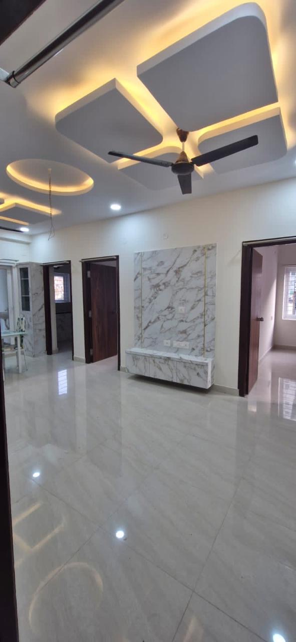 https://findmyroom-property-images-india.s3.ap-south-1.amazonaws.com/qpedg-1727107985677-47783.jpeg