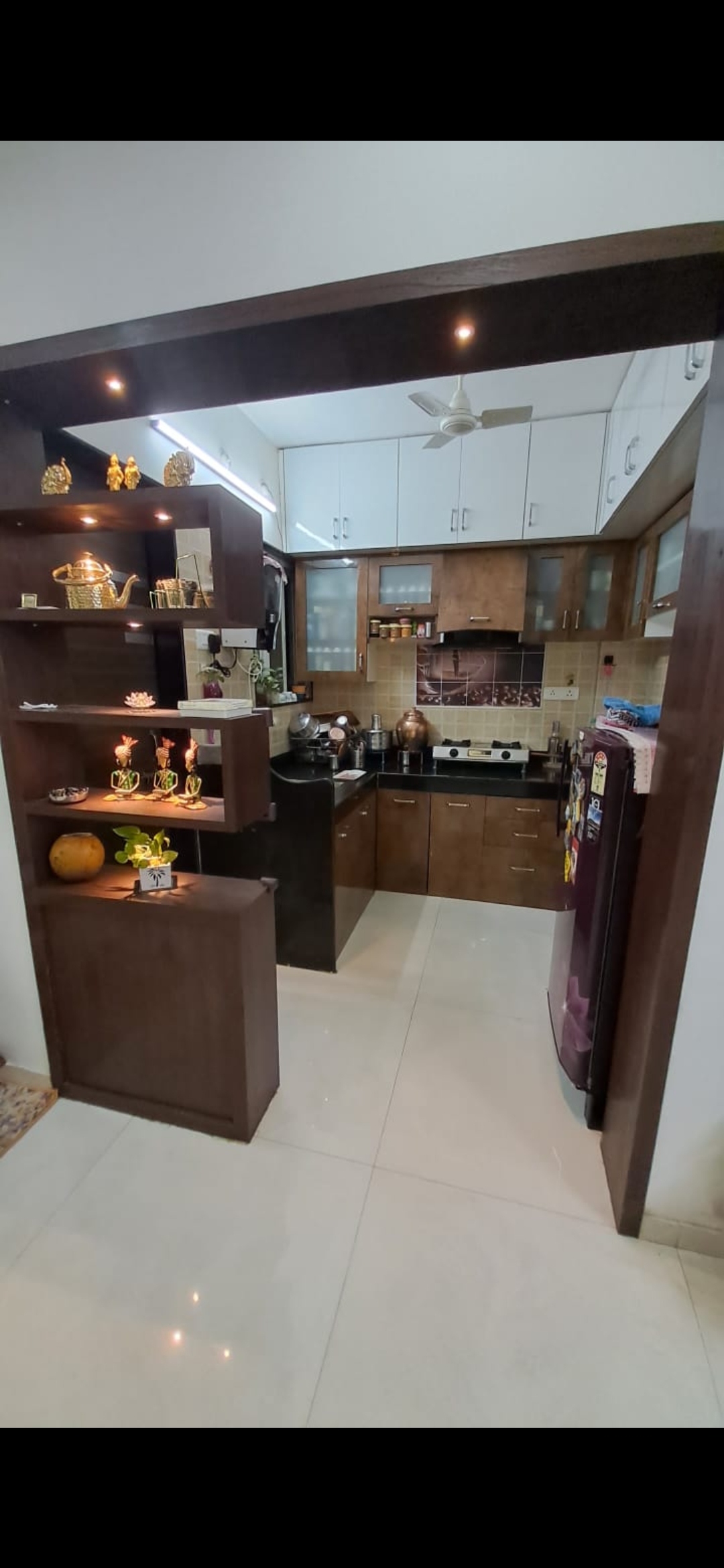 https://findmyroom-property-images-india.s3.ap-south-1.amazonaws.com/qrqwx-1688752760118-60811.jpg
