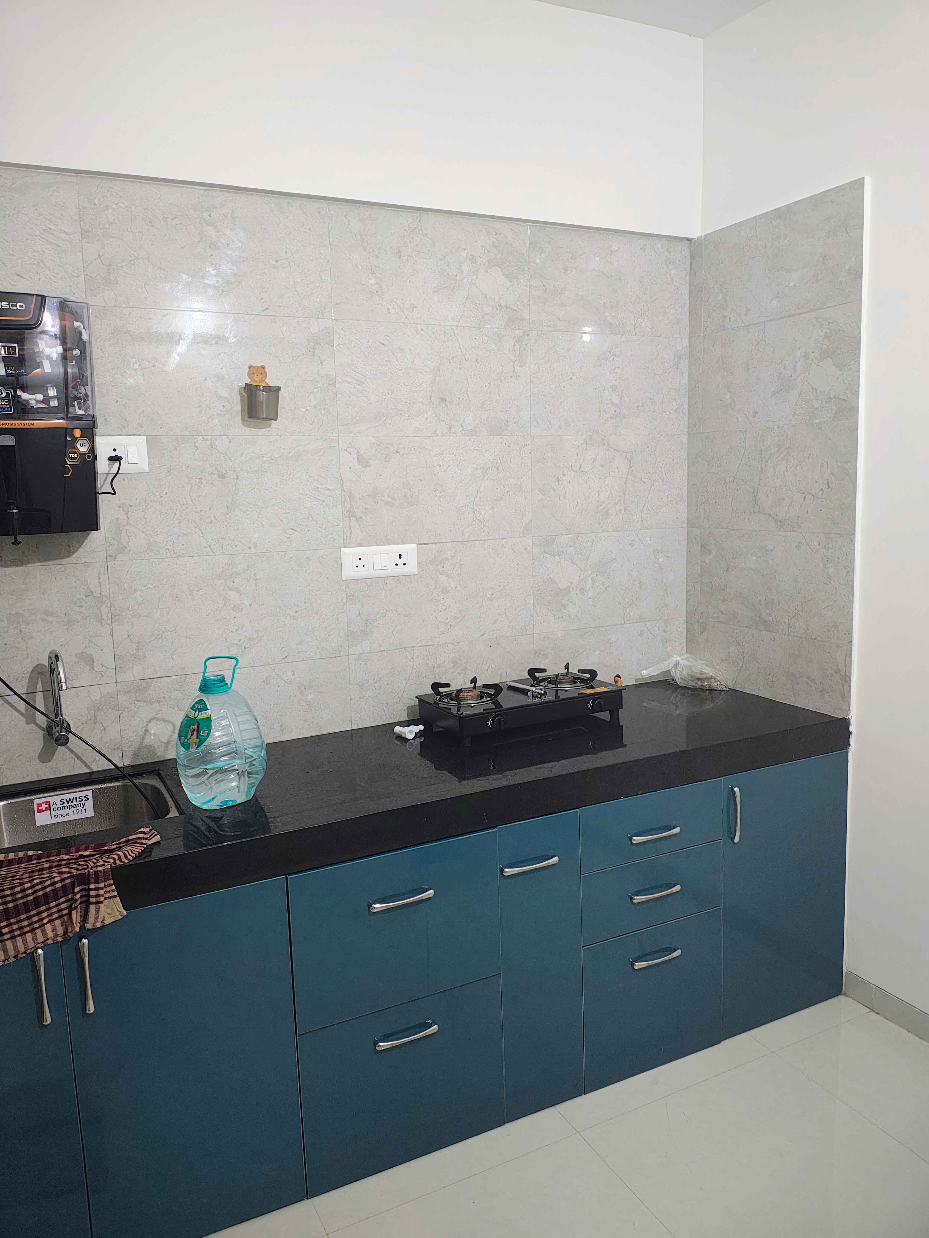 https://findmyroom-property-images-india.s3.ap-south-1.amazonaws.com/qtmty-1759119346294-17182.jpg
