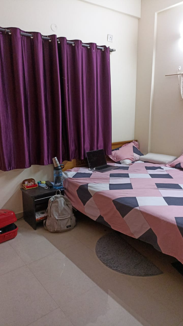https://findmyroom-property-images-india.s3.ap-south-1.amazonaws.com/qultv-1686491956162-86540.jpeg