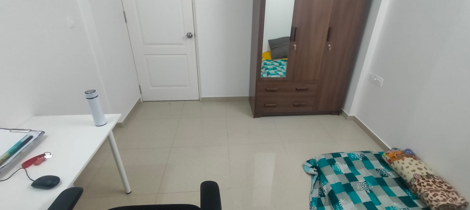https://findmyroom-property-images-india.s3.ap-south-1.amazonaws.com/qvjei-1719152118031-06475.jpg