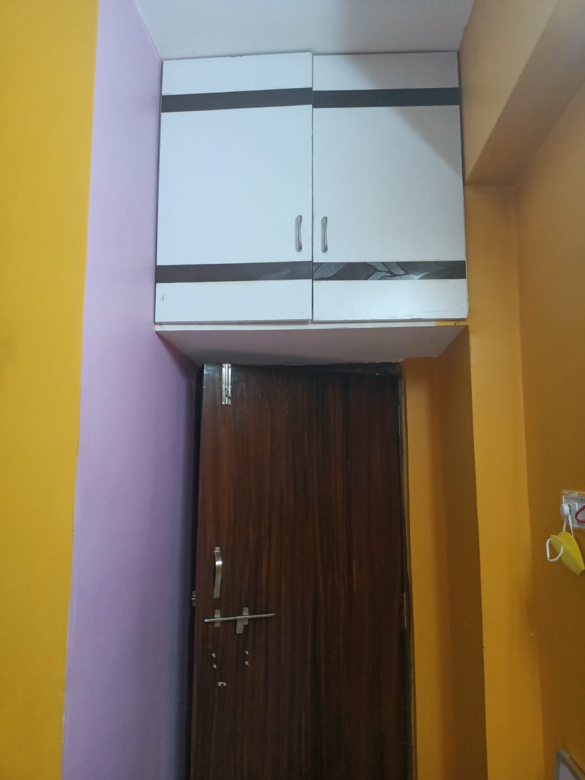 https://findmyroom-property-images-india.s3.ap-south-1.amazonaws.com/qzrhr-1704258178570-12607.jpg