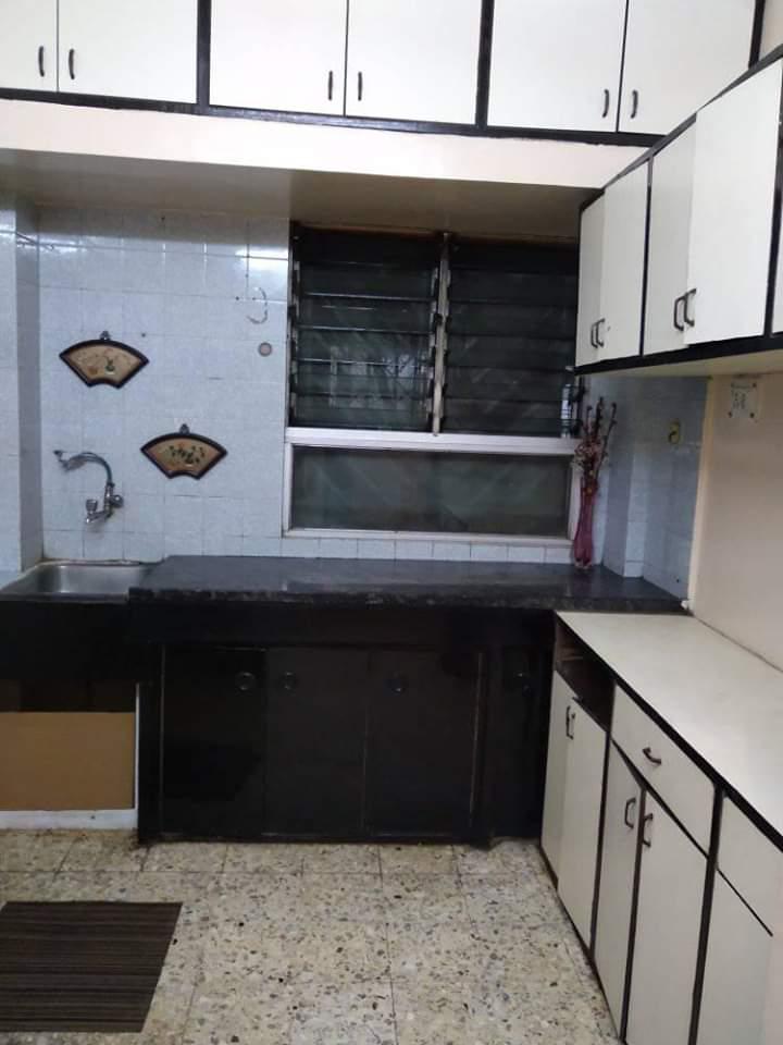 https://findmyroom-property-images-india.s3.ap-south-1.amazonaws.com/qzzfb-1743782825352-13728.jpg