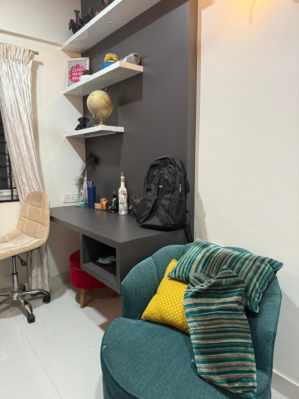 https://findmyroom-property-images-india.s3.ap-south-1.amazonaws.com/rbokw-1758968130629-26128.jpeg