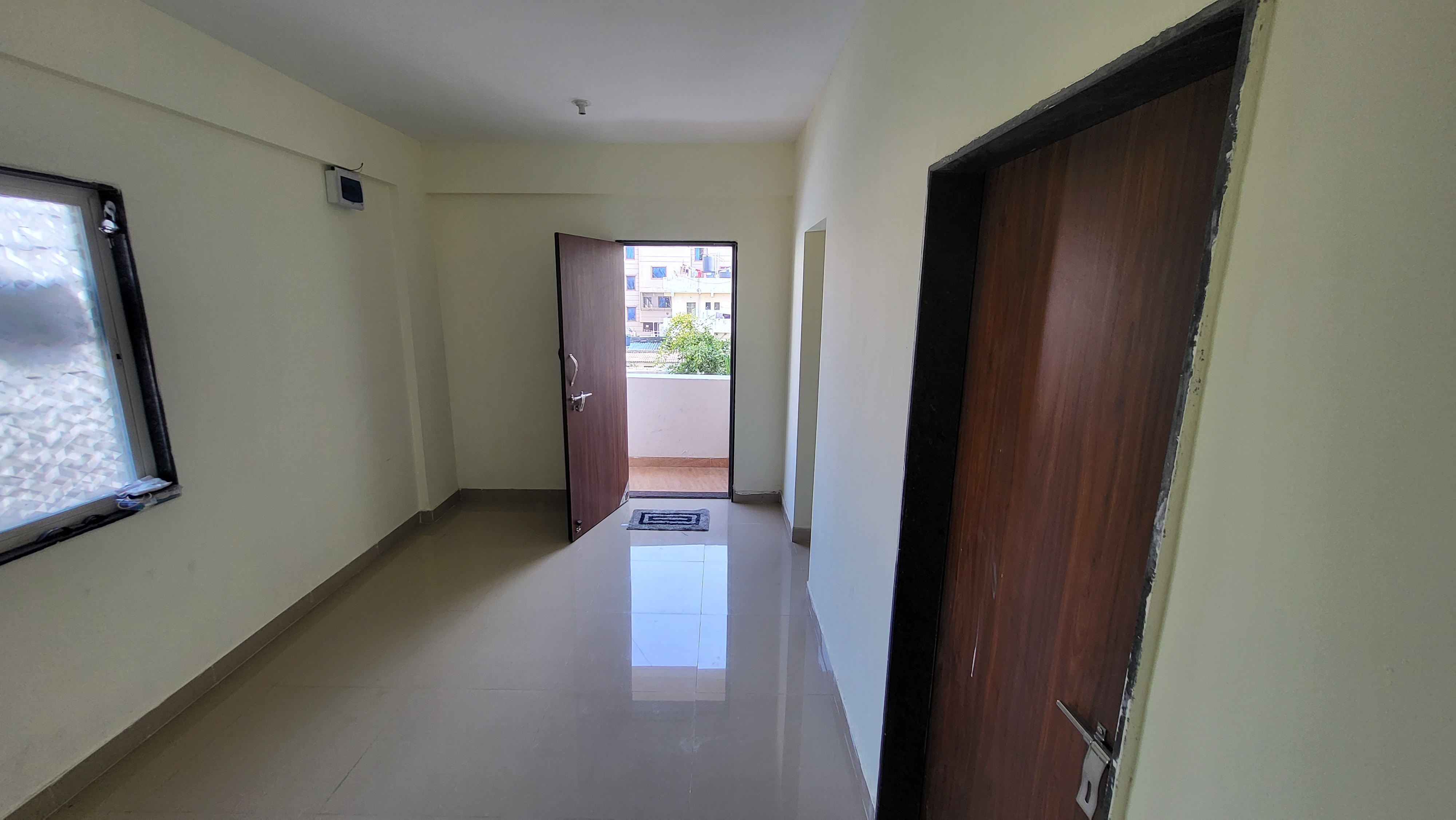 https://findmyroom-property-images-india.s3.ap-south-1.amazonaws.com/rdggm-1702627096596-07216.jpg