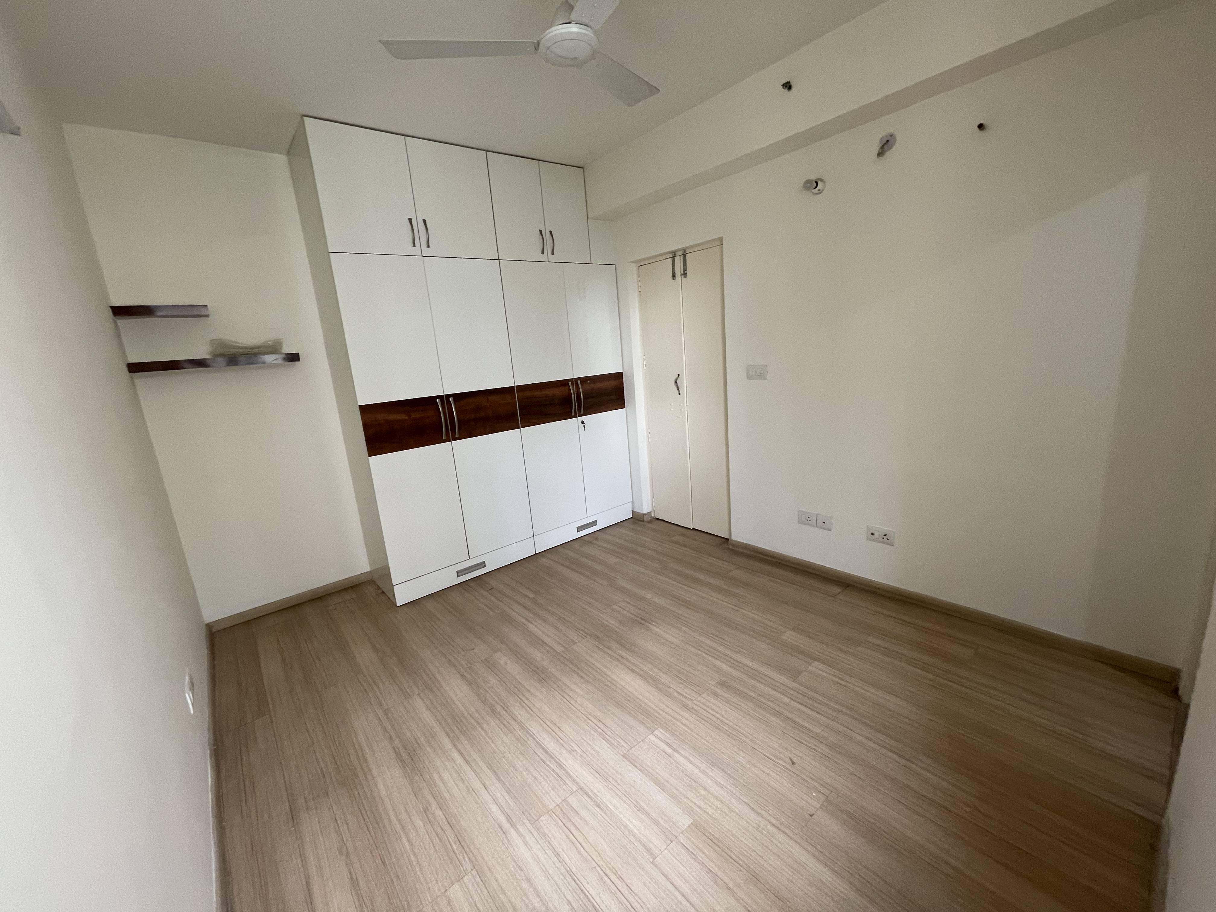 https://findmyroom-property-images-india.s3.ap-south-1.amazonaws.com/rfcif-1689708967632-15234.jpg