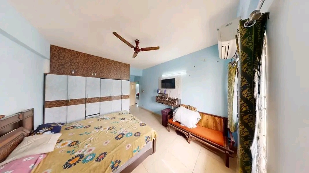 https://findmyroom-property-images-india.s3.ap-south-1.amazonaws.com/rihri-1771856027804-87013