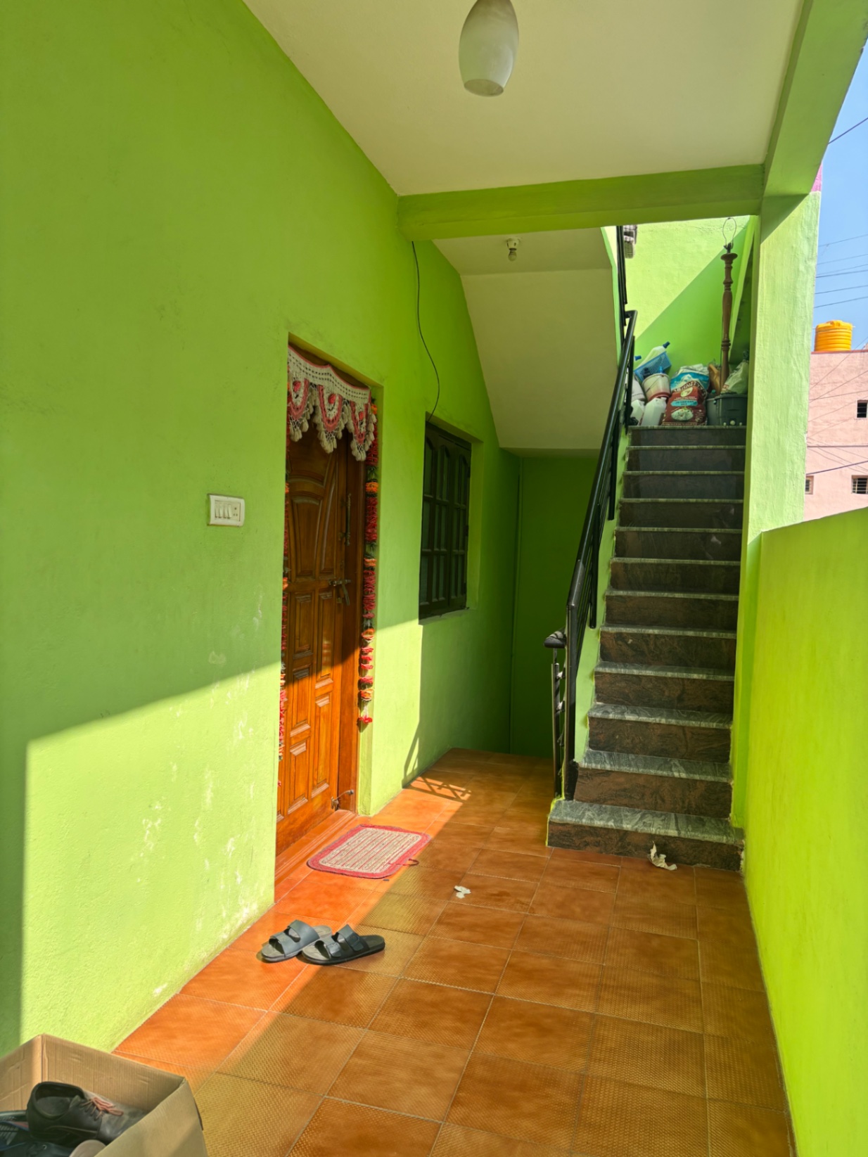 https://findmyroom-property-images-india.s3.ap-south-1.amazonaws.com/rmdhg-1763037954080-35711