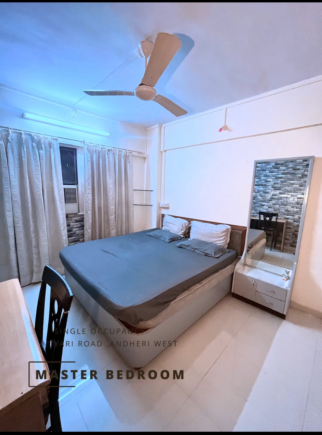 https://findmyroom-property-images-india.s3.ap-south-1.amazonaws.com/rmmbl-1680227804335-78362.jpg