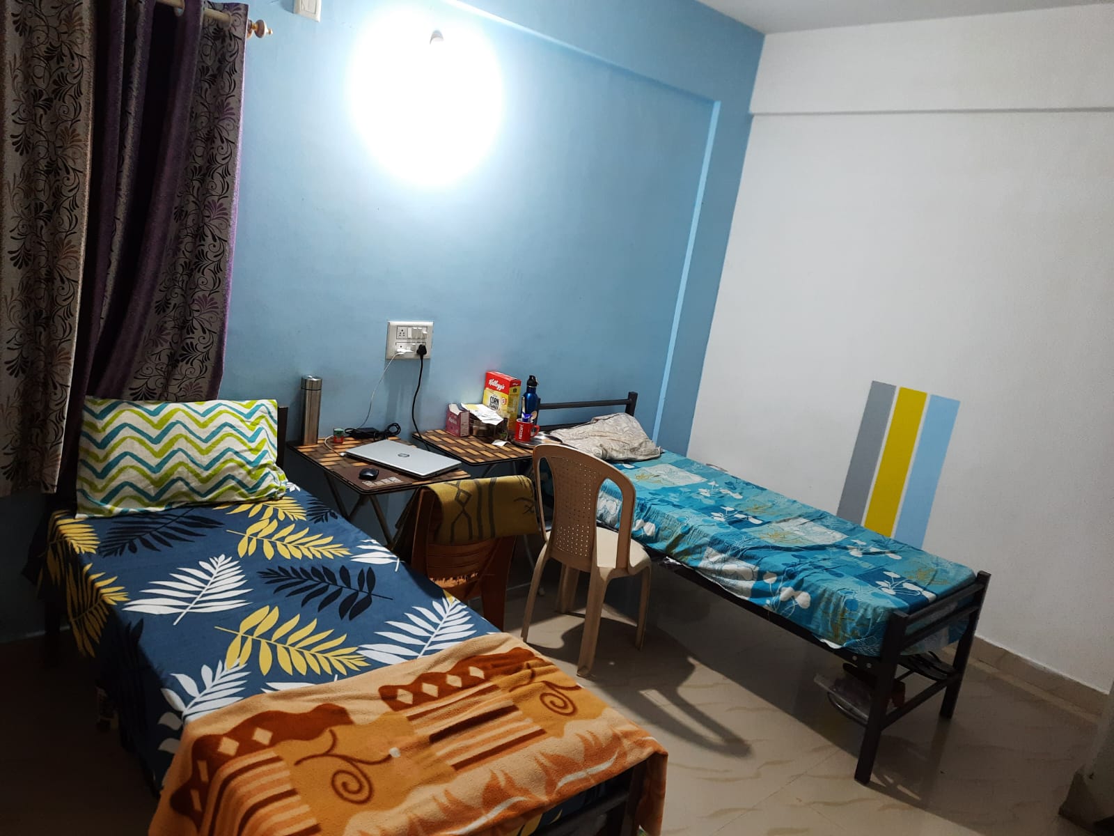 https://findmyroom-property-images-india.s3.ap-south-1.amazonaws.com/ruhql-1674020410100-41560.jpg