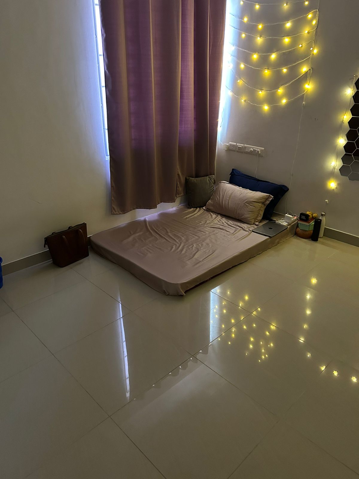 https://findmyroom-property-images-india.s3.ap-south-1.amazonaws.com/rvspt-1715718722623-74728.jpeg