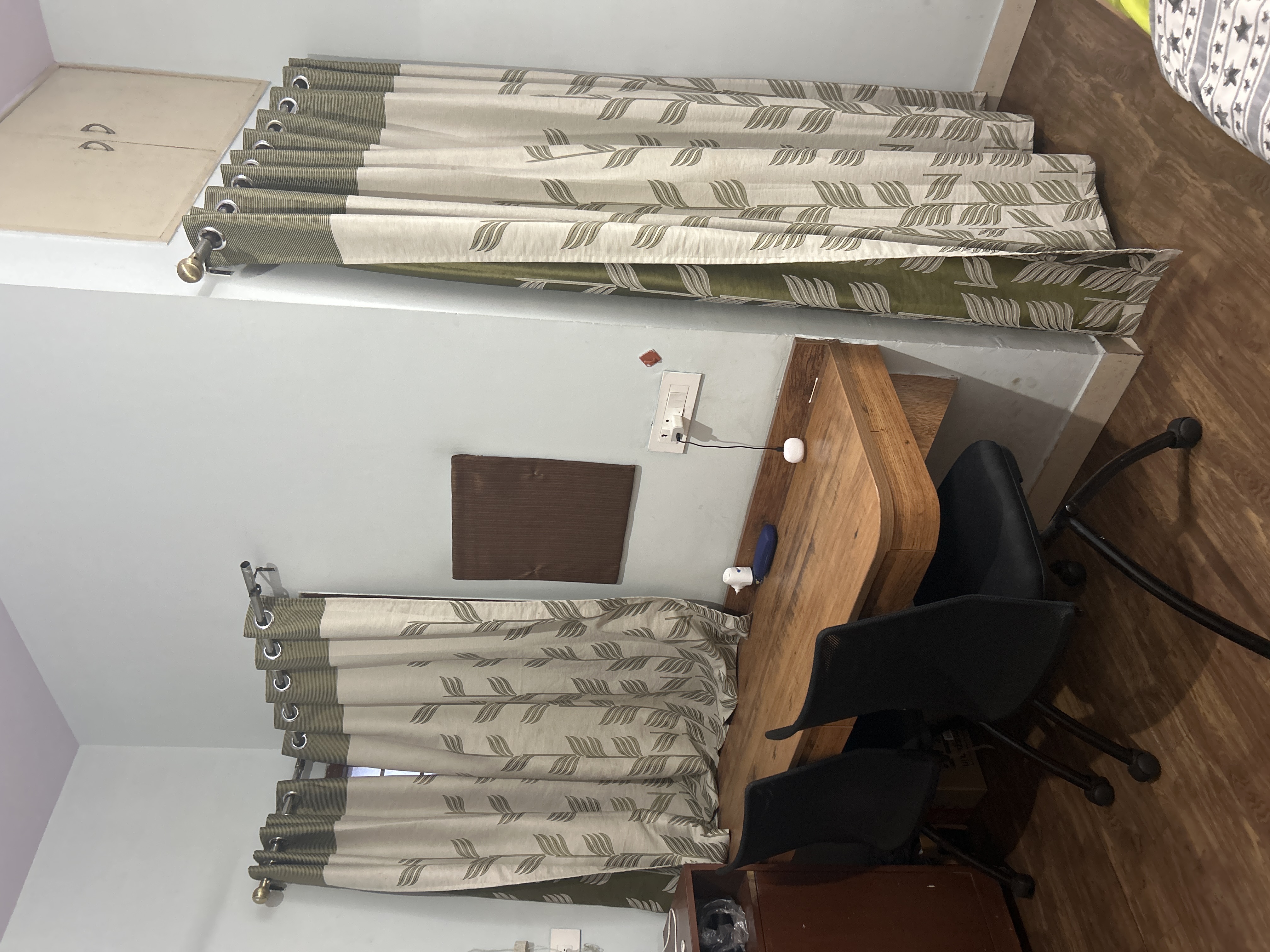 https://findmyroom-property-images-india.s3.ap-south-1.amazonaws.com/rybaw-1721049642605-57638.jpg