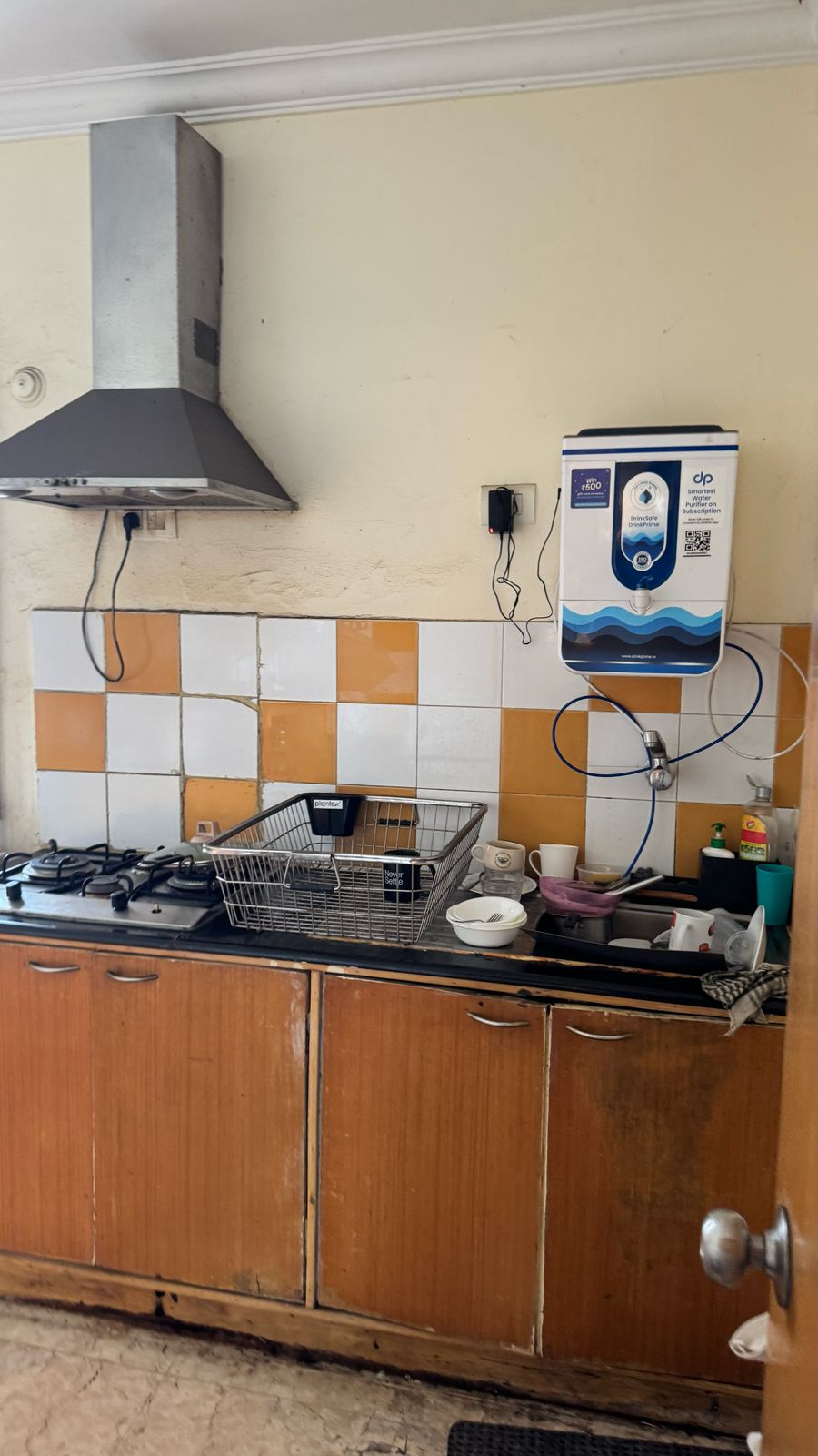 https://findmyroom-property-images-india.s3.ap-south-1.amazonaws.com/scvah-1741417700463-13877.jpg