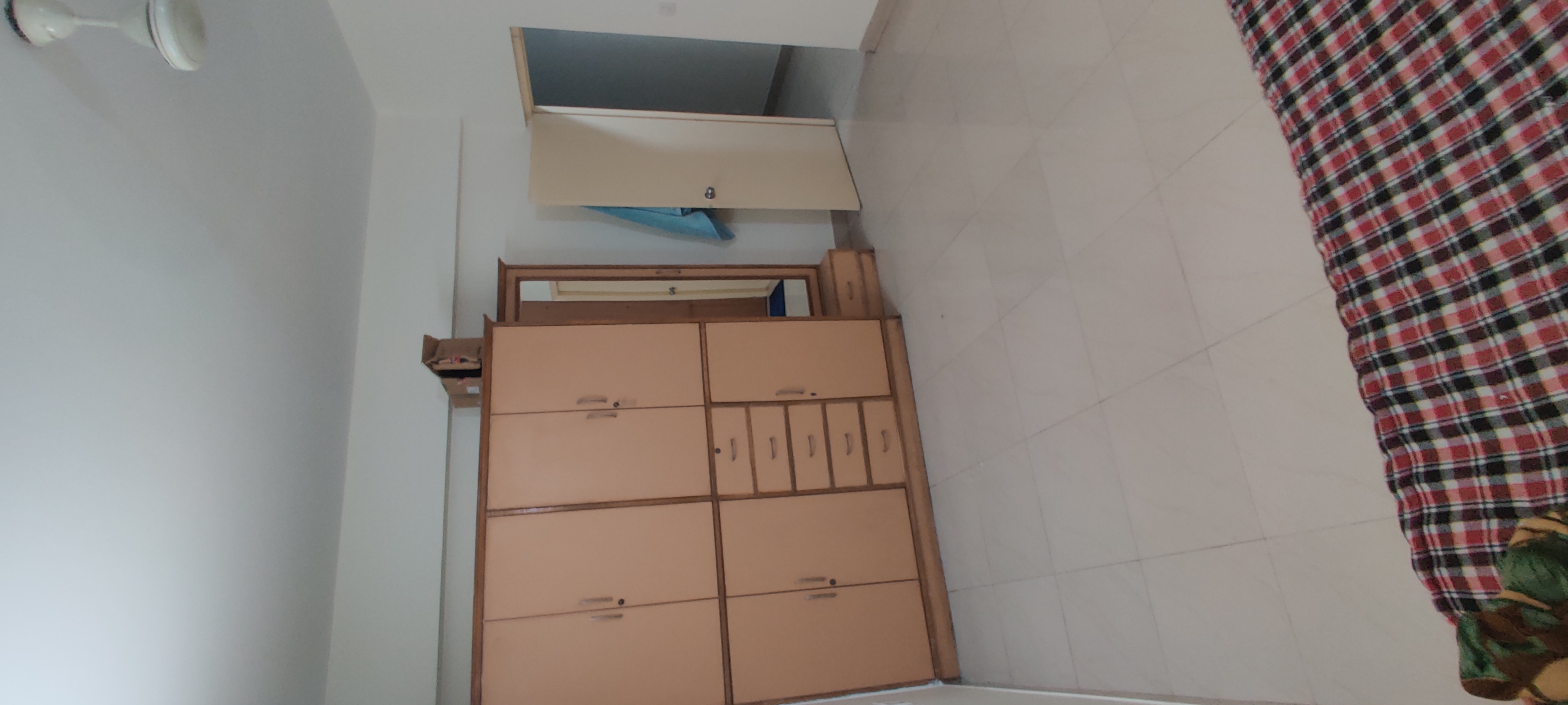 https://findmyroom-property-images-india.s3.ap-south-1.amazonaws.com/scvlq-1709753203906-10861.jpg