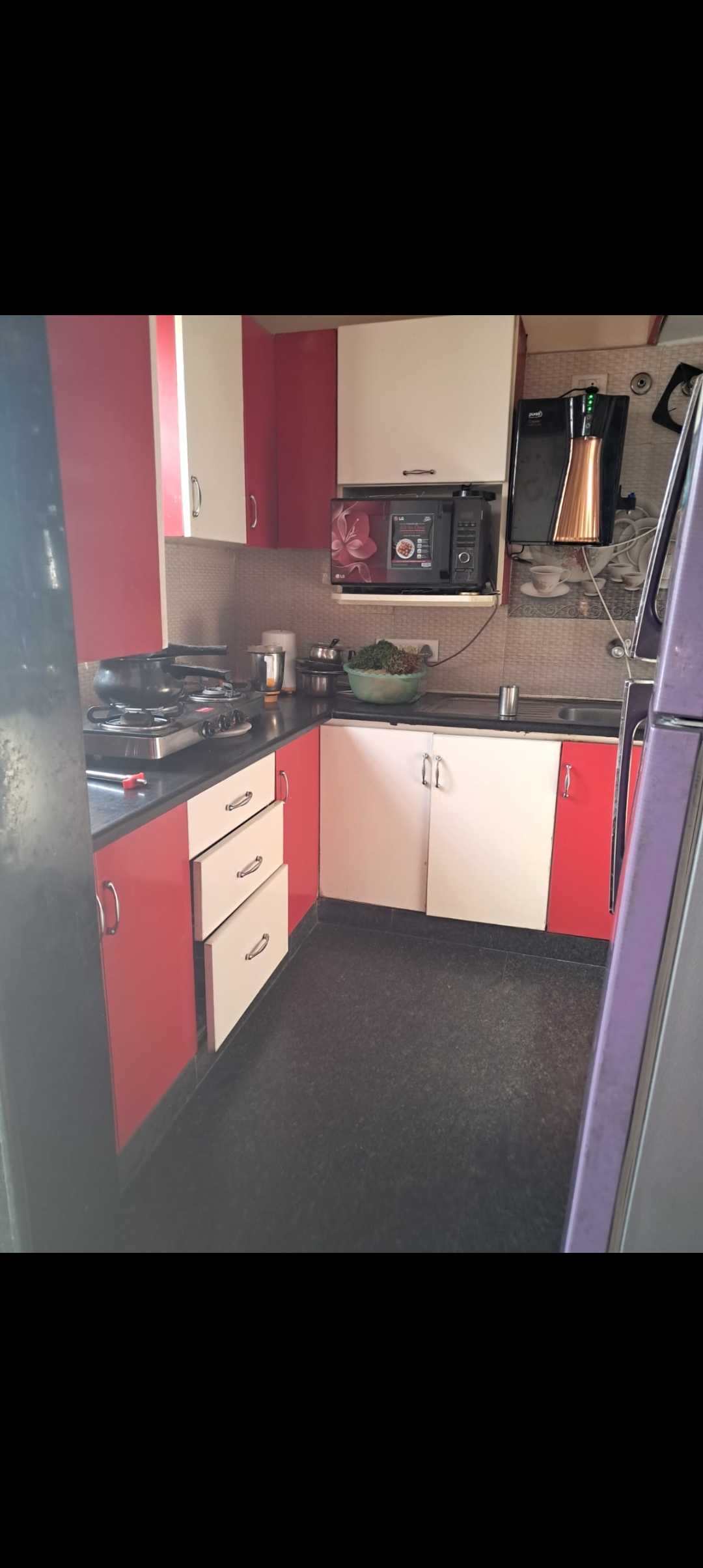 https://findmyroom-property-images-india.s3.ap-south-1.amazonaws.com/sfvrp-1716485541911-68757.jpg